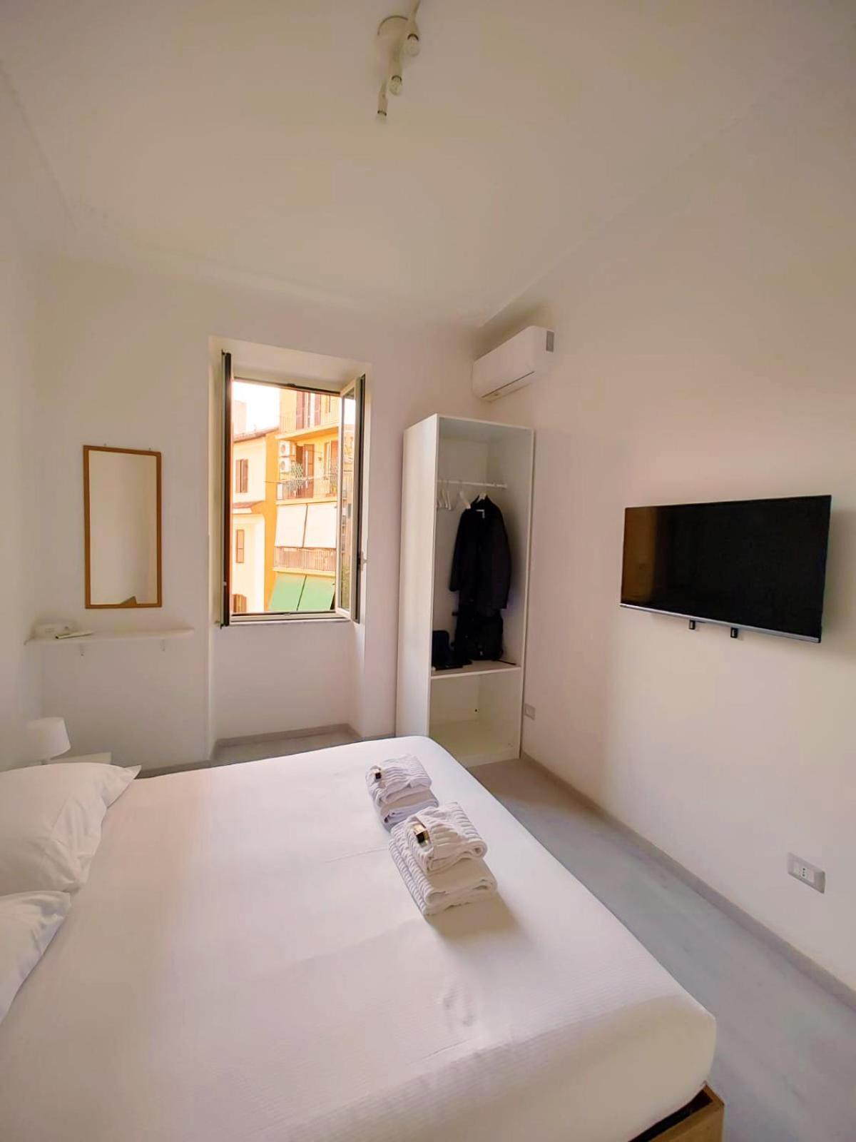 Vivirome - 2 Bedrooms Apartment - San Giovanni Zewnętrze zdjęcie