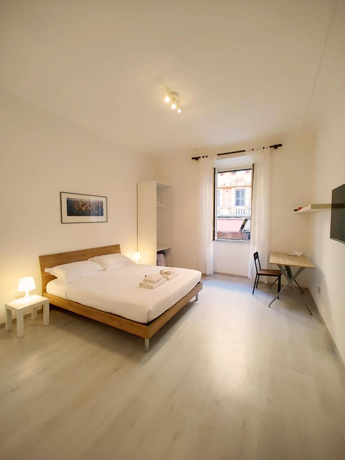 Vivirome - 2 Bedrooms Apartment - San Giovanni Zewnętrze zdjęcie