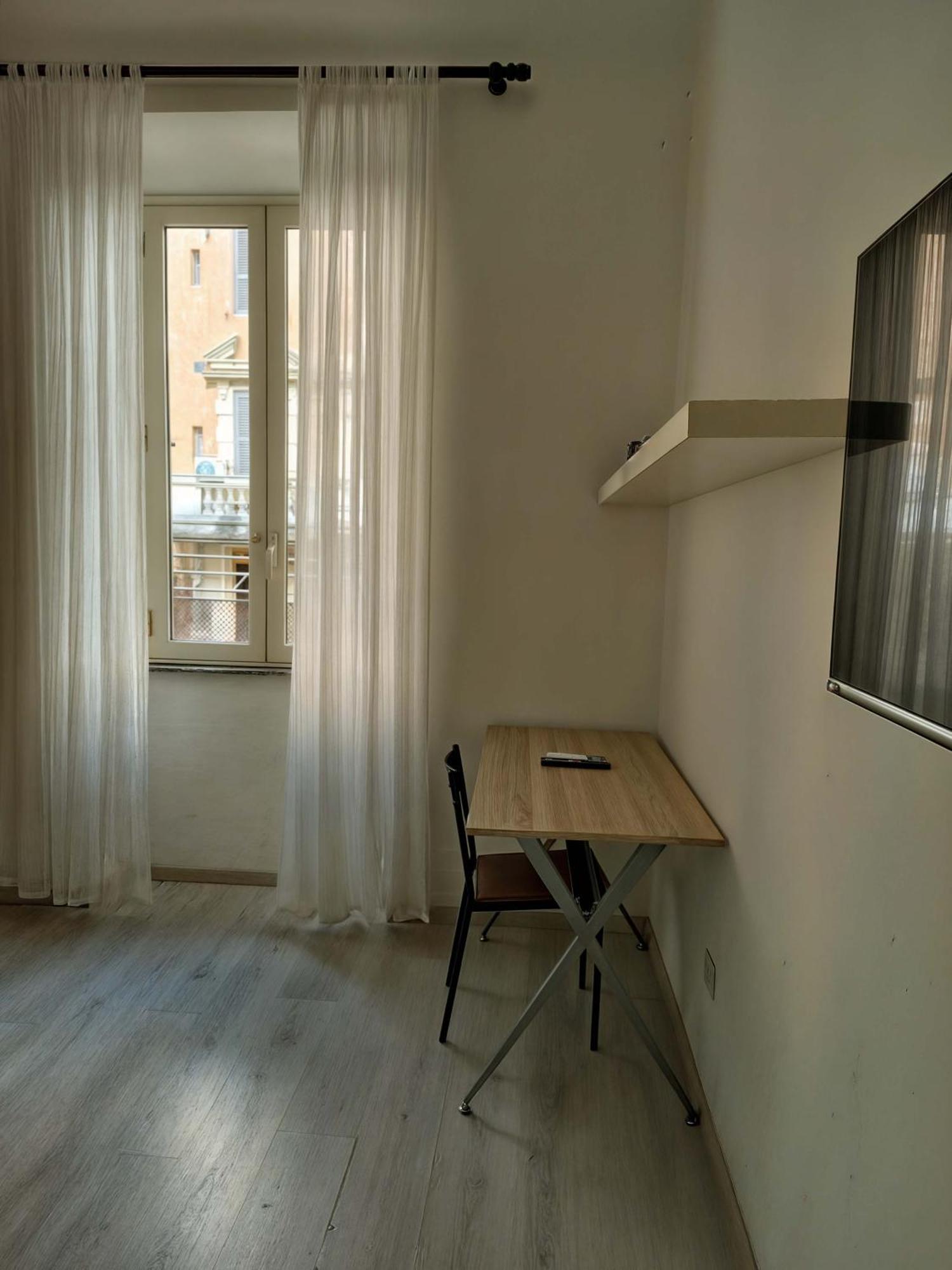 Vivirome - 2 Bedrooms Apartment - San Giovanni Zewnętrze zdjęcie